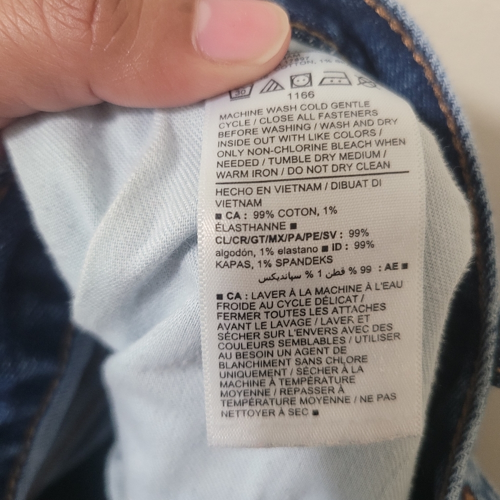 Old Navy "Built-In Flex" Jeans 31x30 - image 4